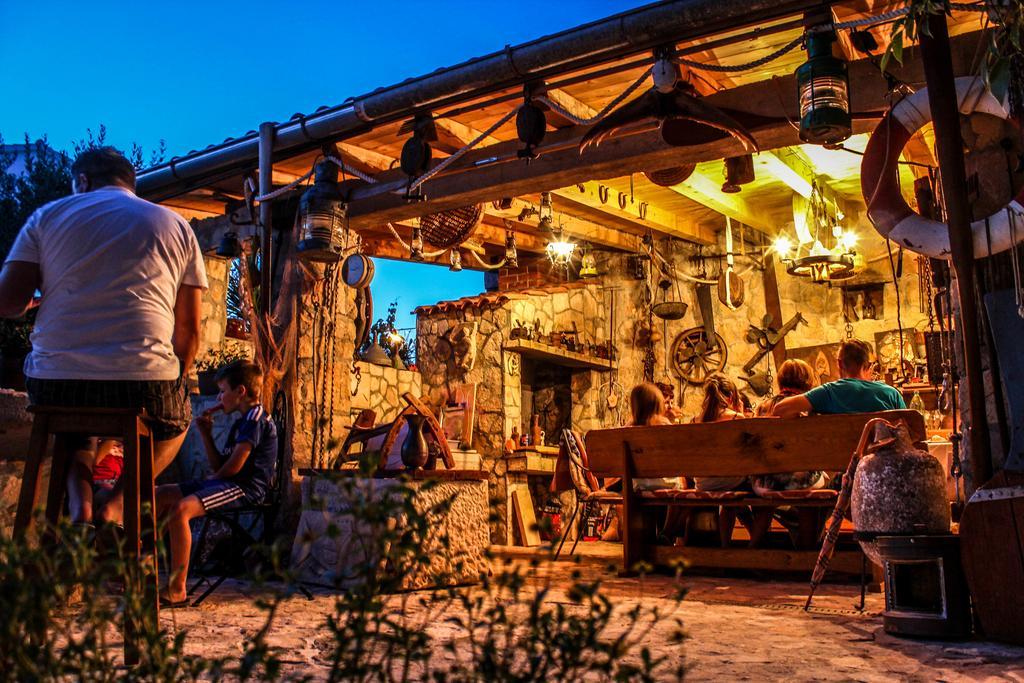 Lola'S Apartments Tribunj (Sibenik-Knin) Quarto foto