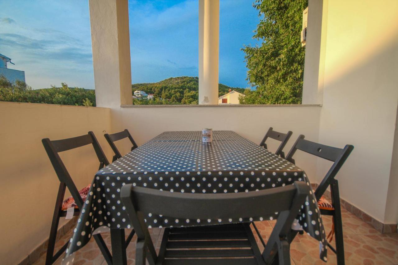 Lola'S Apartments Tribunj (Sibenik-Knin) Exterior foto
