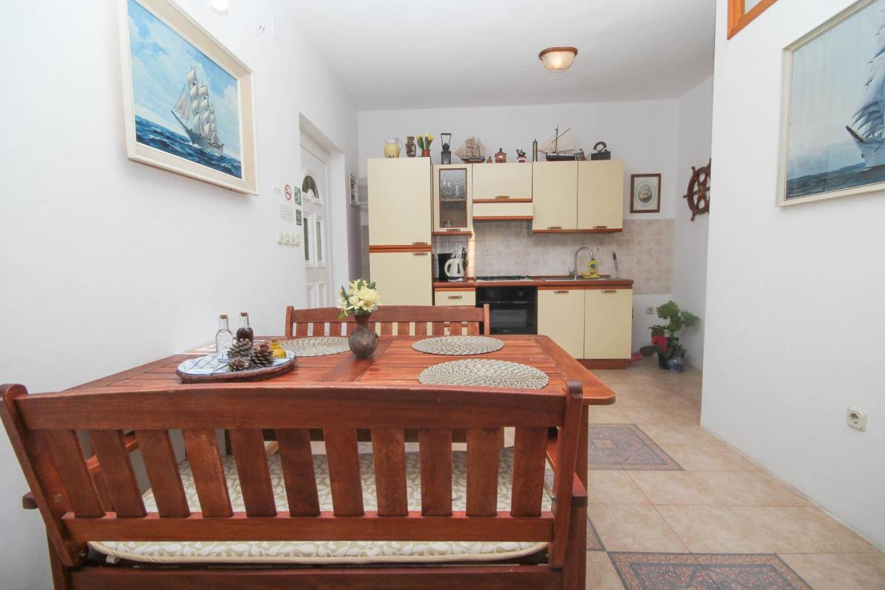 Lola'S Apartments Tribunj (Sibenik-Knin) Exterior foto